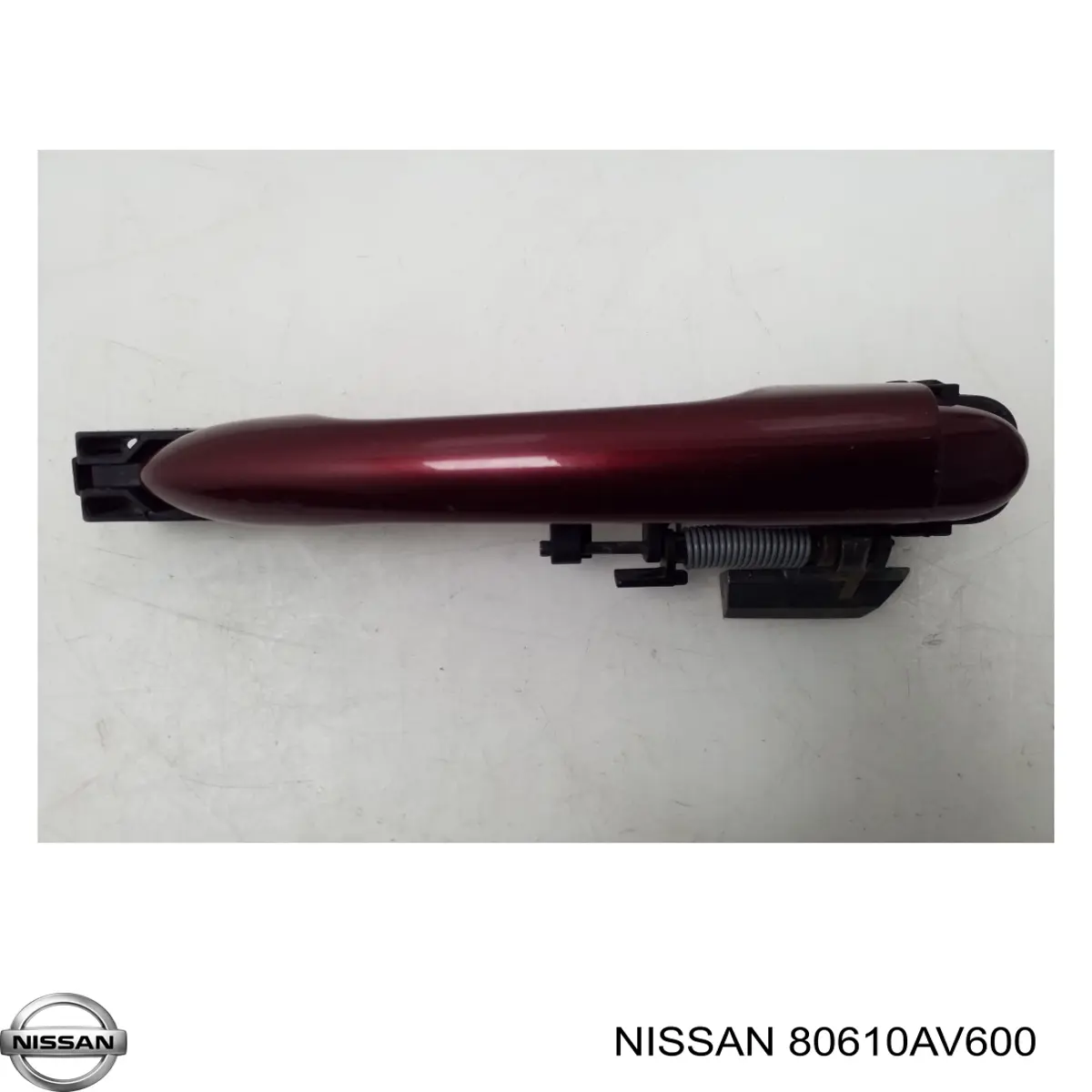 Тримач зовнішньої ручки дверей, передньої правої 80610AV600 Nissan/Infiniti