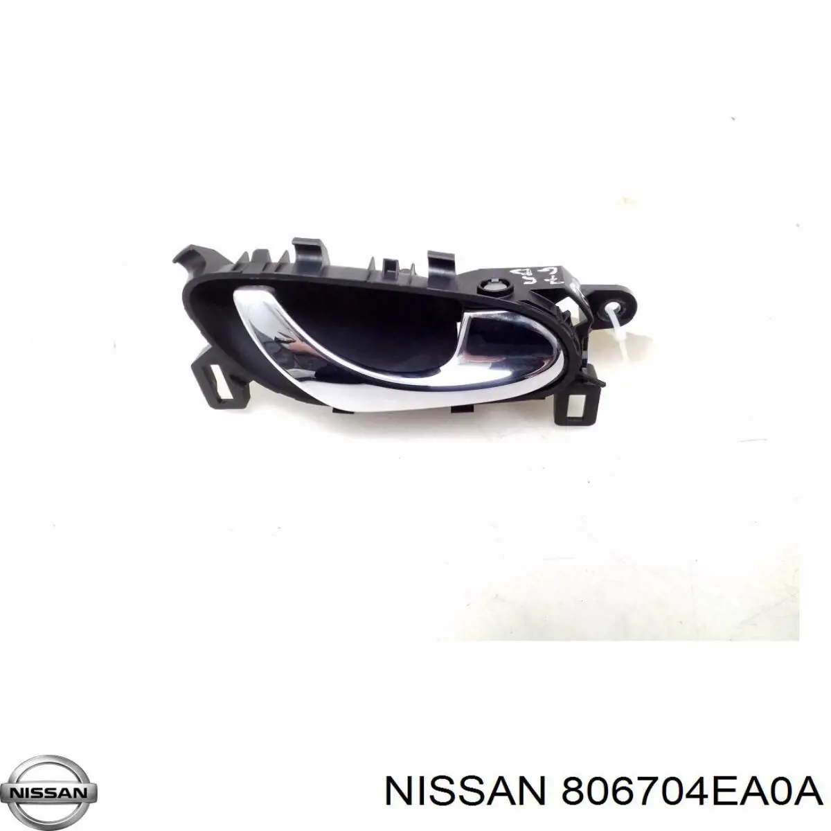 806704EA0A Nissan/Infiniti Ручка двері правою внутрішня перед/зад