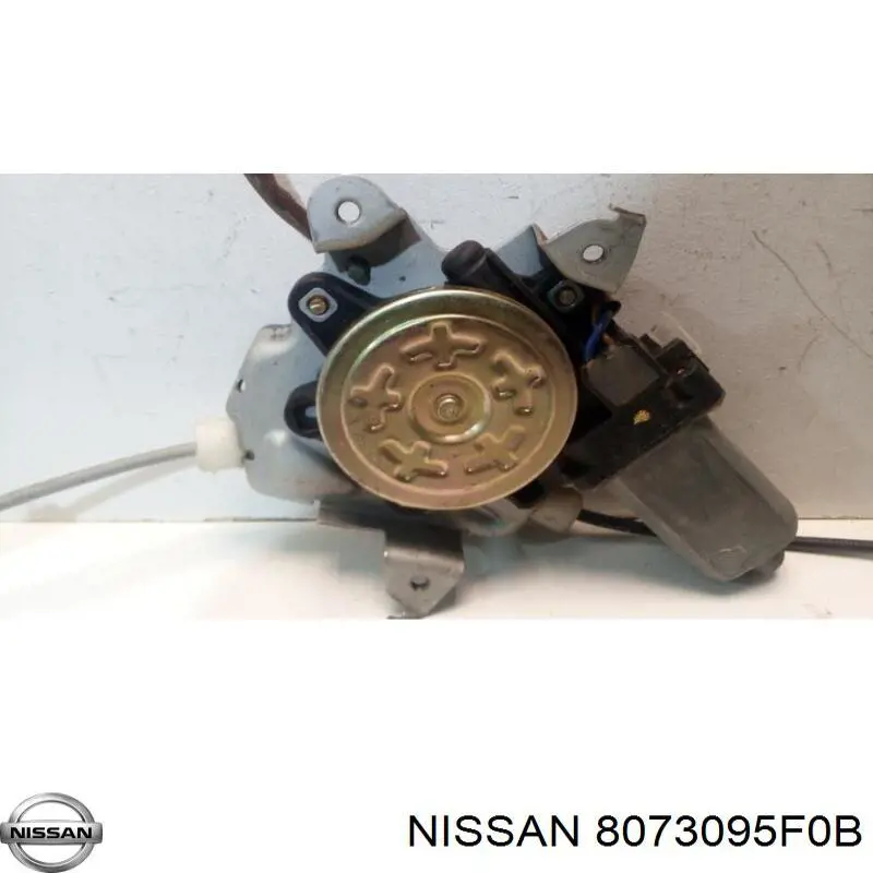 Купити 7757031711 Renault (RVI) Двигун склопідіймача двері передньої, правої