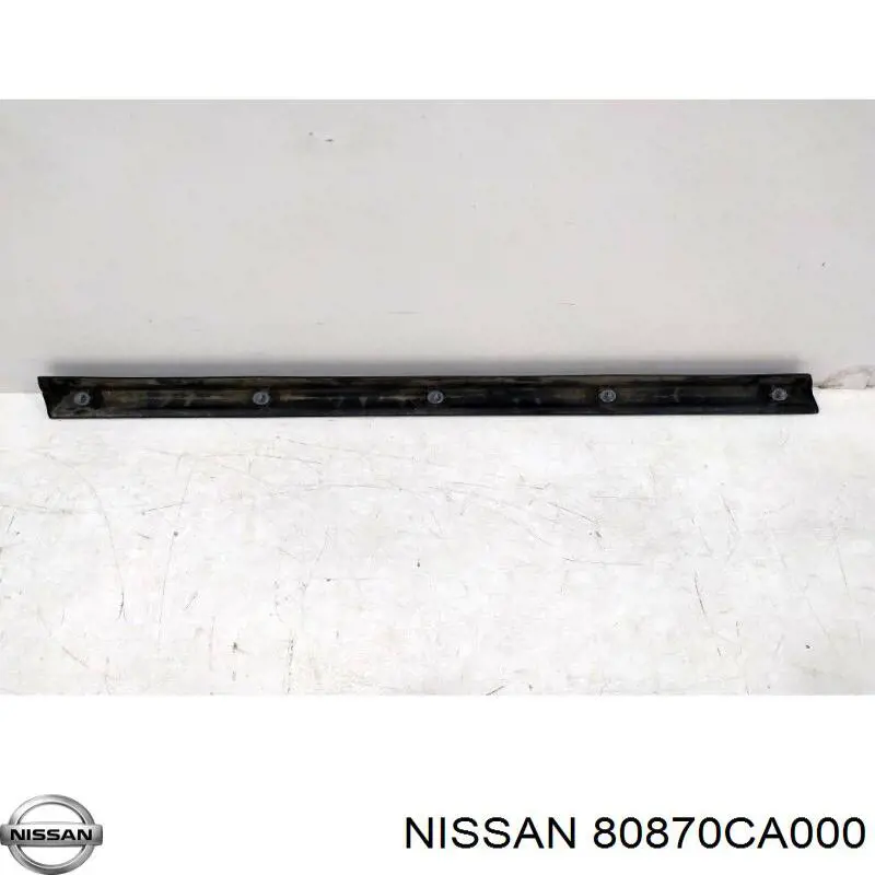 Молдинг передньої правої двері, нижній Nissan/Infiniti 80870CA000 ціна, від 16.35 USD