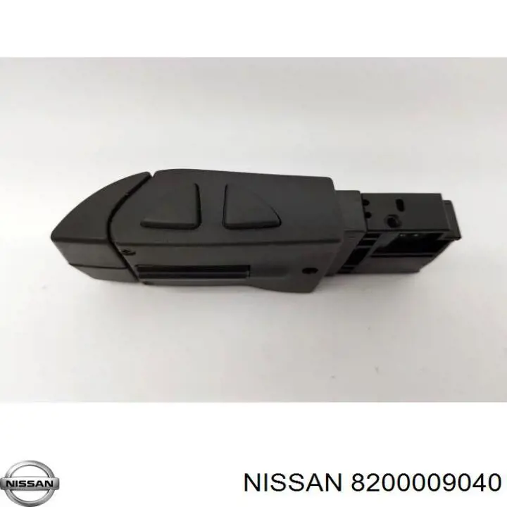 Перемикач підрульовий, керування аудіо системою 8200009040 Nissan/Infiniti