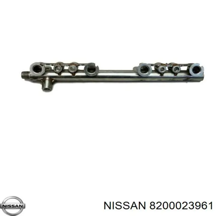 Купити 8200023961 Nissan/Infiniti Розподільник палива