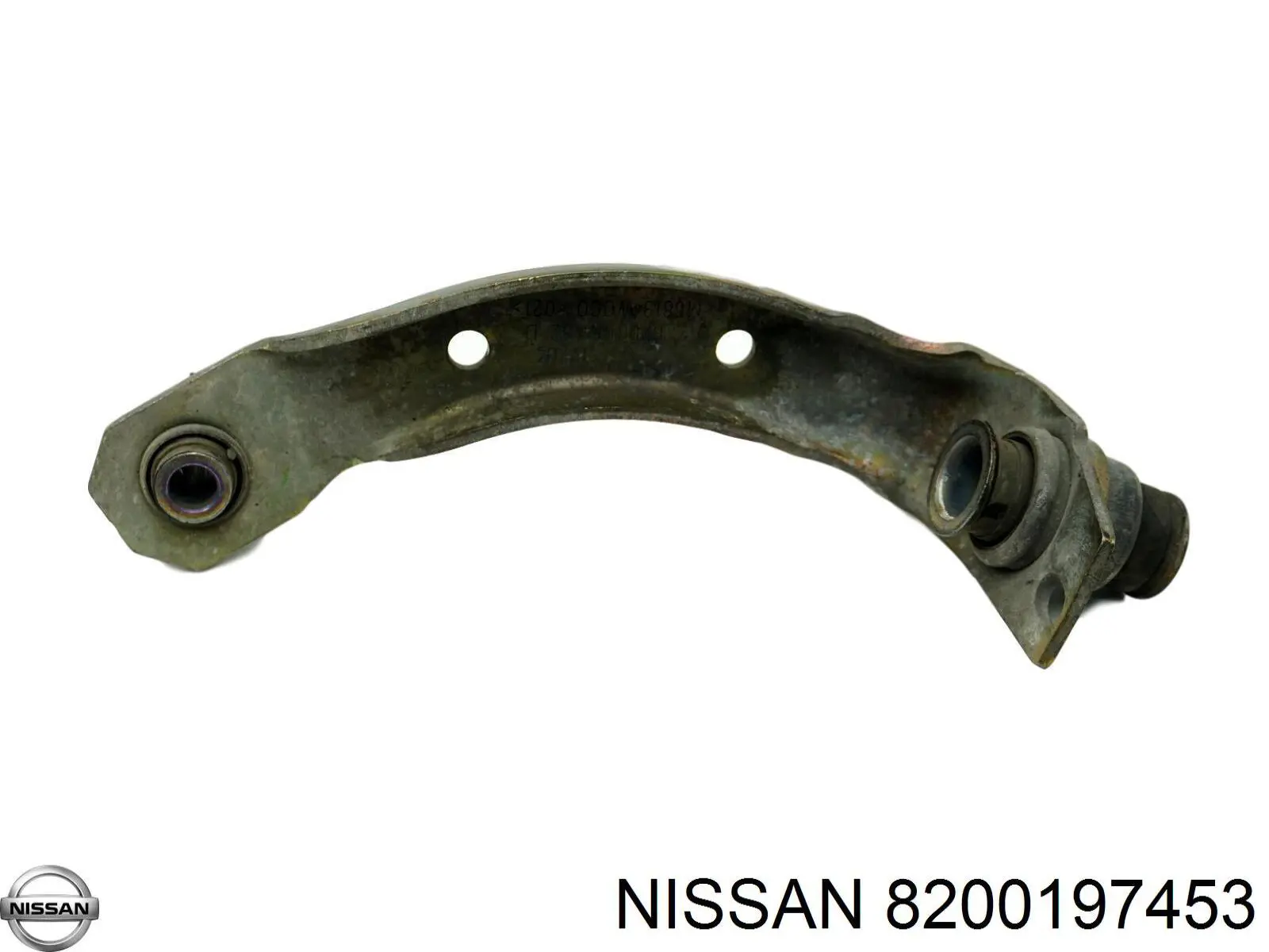 Nissan кронштейн передньої балки