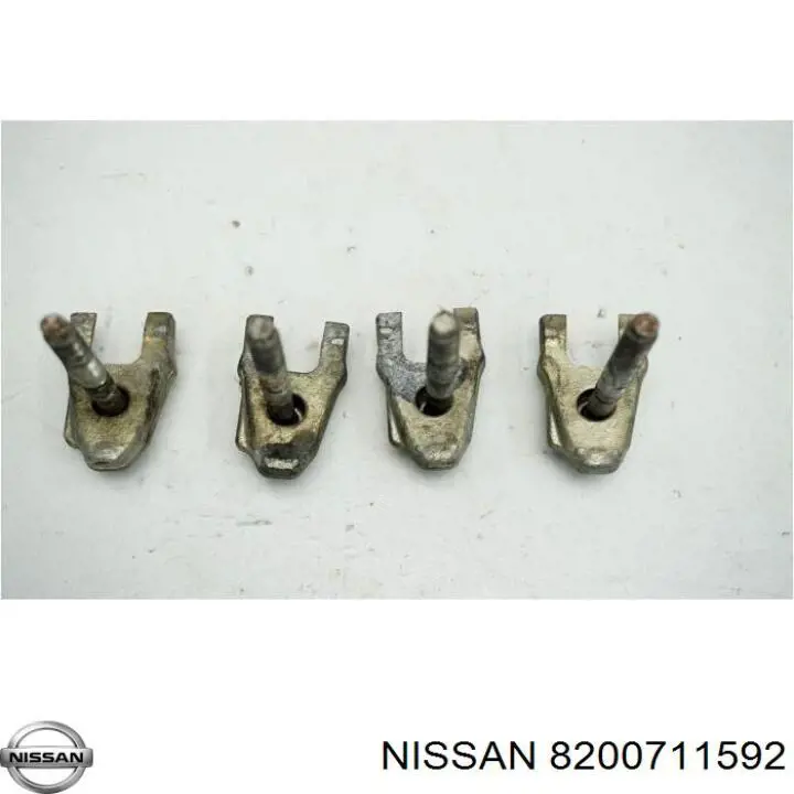 Тримач форсунки дизельної 8200711592 Nissan