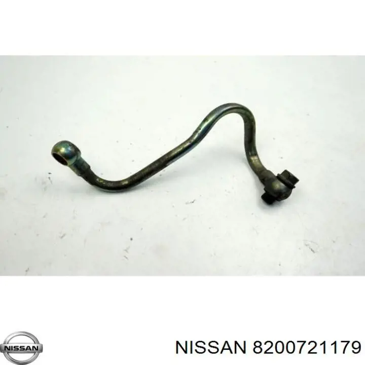 8200721179 Nissan/Infiniti Патрубок повітряний, вихід повітряного фільтра