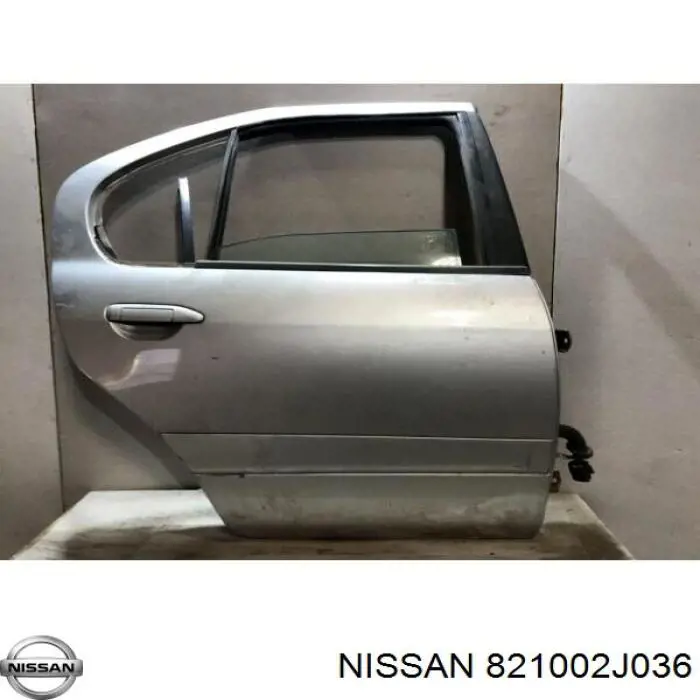 Купити Двері задні, праві Nissan Primera  P11
