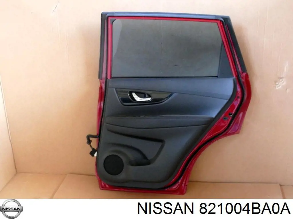 Двері задні, праві Nissan Rogue (T32U) (Нісан Роуг)