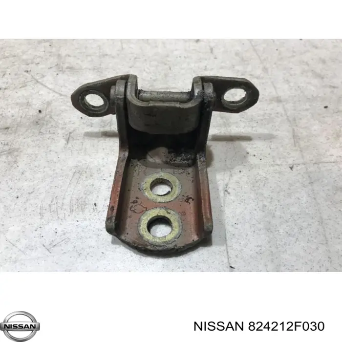 Завіса дверей передных лівих Nissan/Infiniti 824212F030 ціна, від 5.07 USD
