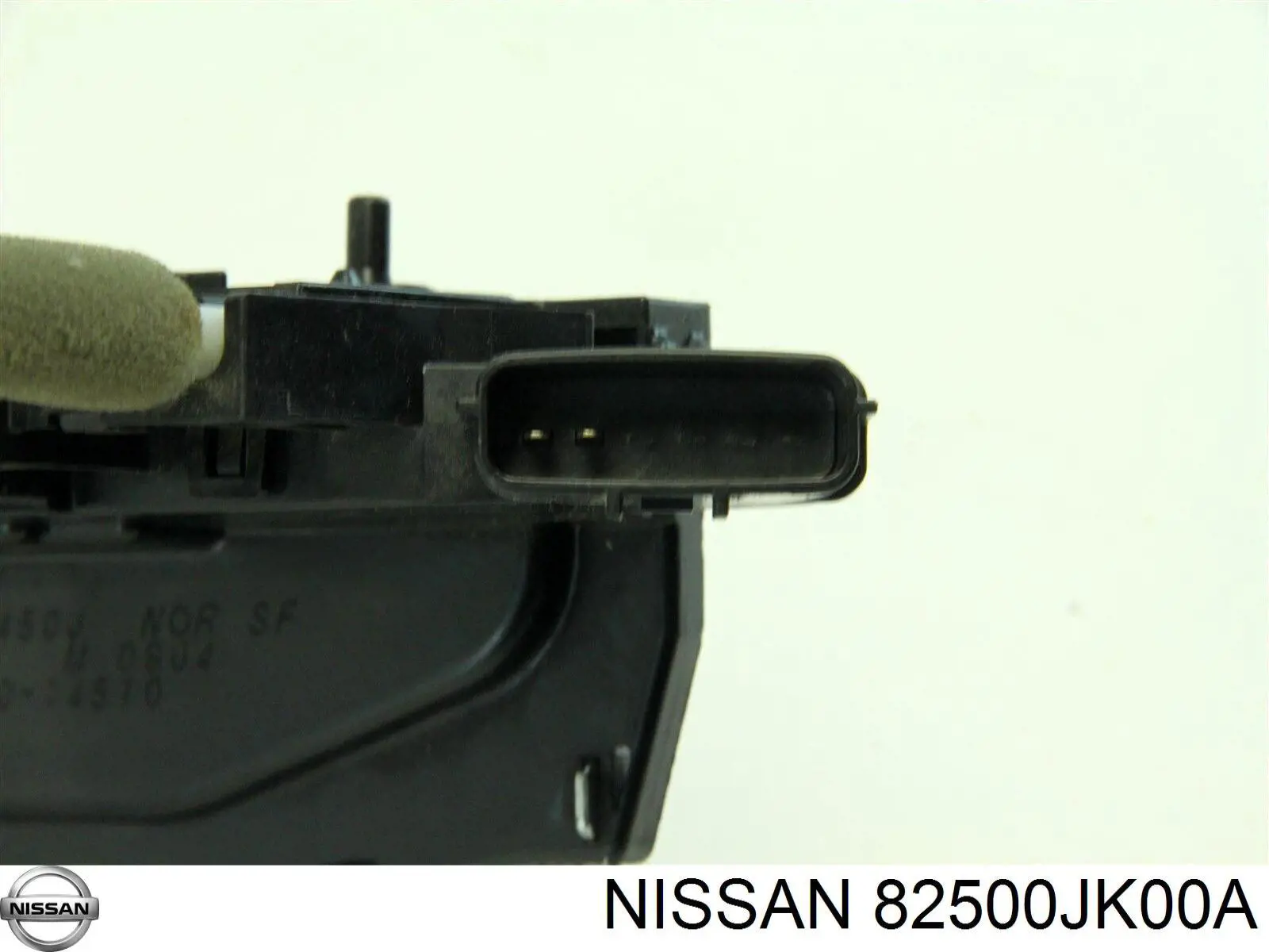 82500JK00A Nissan/Infiniti Замок задньої дверї, правої