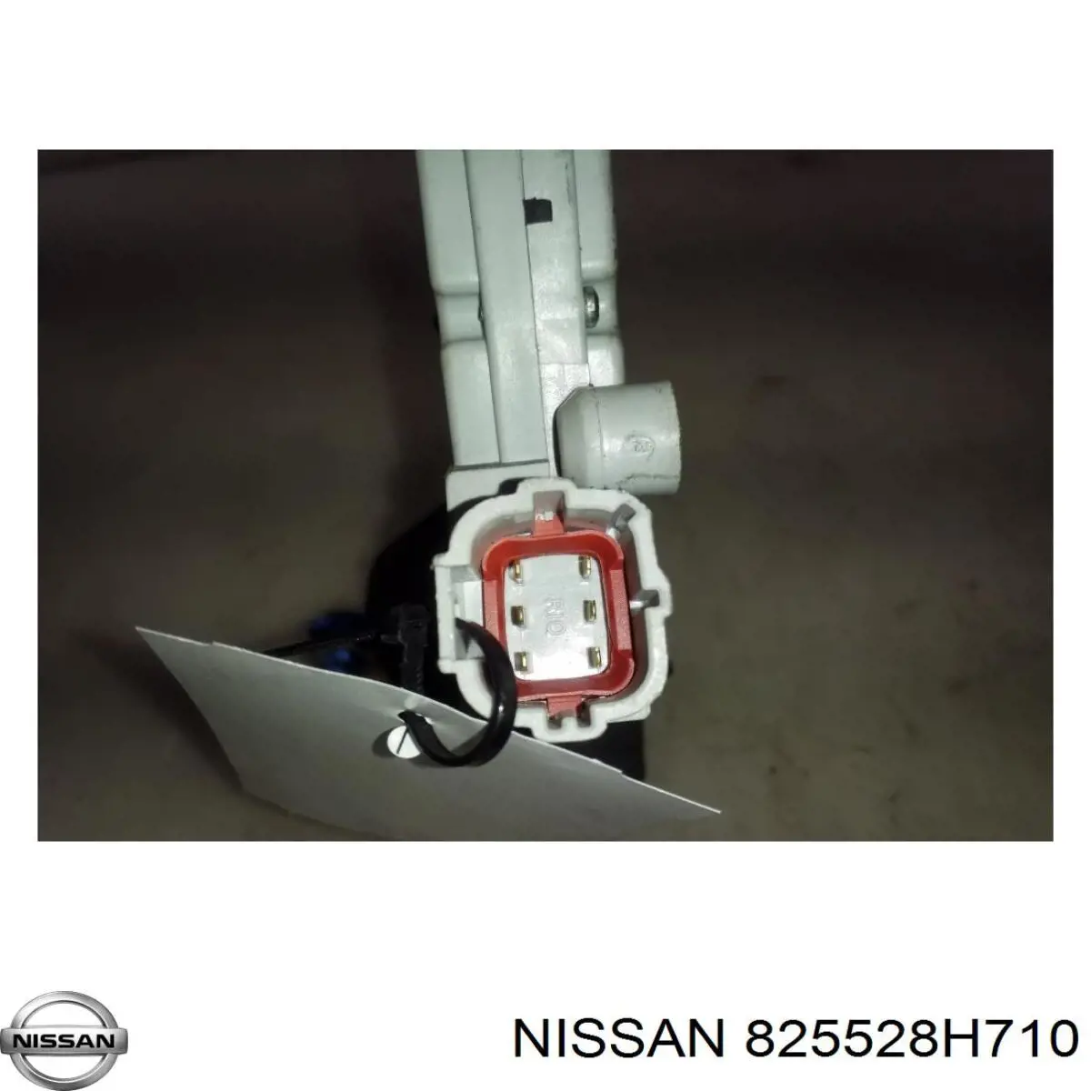  Nissan/Infiniti 825528H710 ціна, від 10.94 USD
