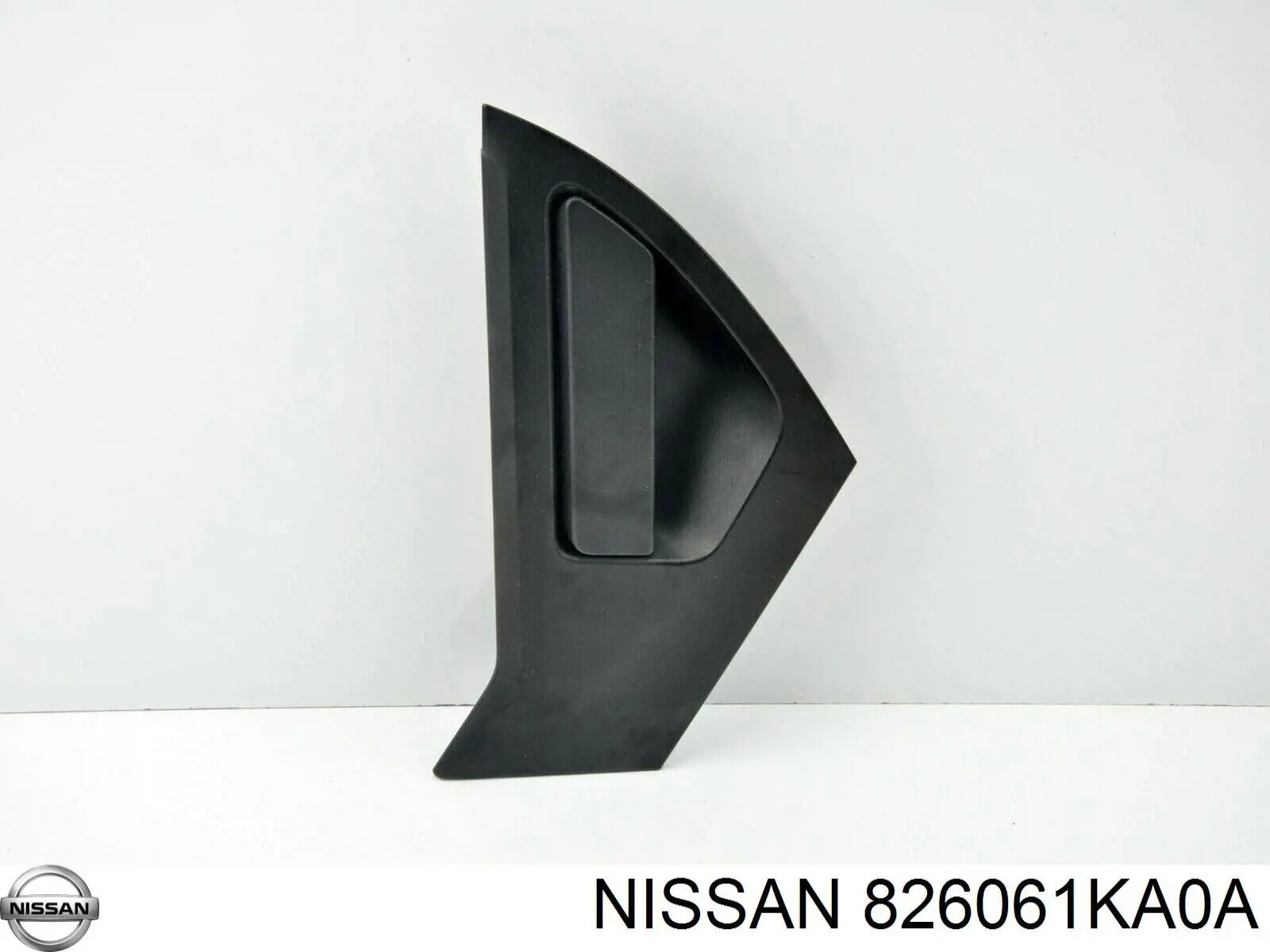 Ручка задньої двері зовнішня права Nissan/Infiniti 826061KA0A