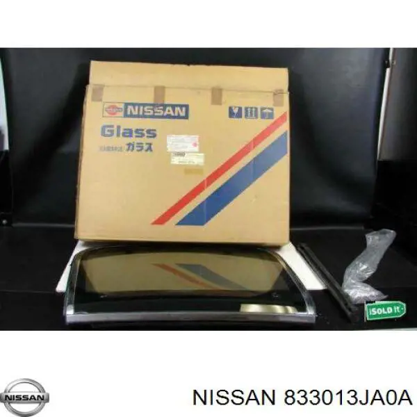 833013JA0A Nissan/Infiniti Скло багажного відсіку, ліве