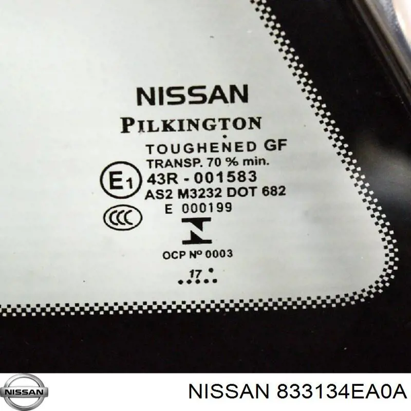 Скло багажного відсіку, ліве 833134EA0A Nissan/Infiniti