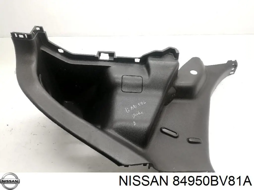 84950BV81A Nissan/Infiniti Облицювання багажного відсіку, праве
