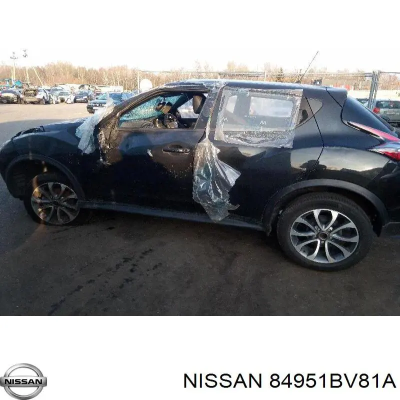 Купити 84951BV81A Nissan/Infiniti Облицювання багажного відсіку, ліве