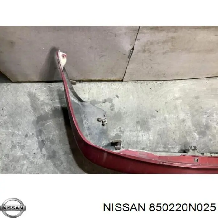 Купити Задній бампер Nissan Almera I N15