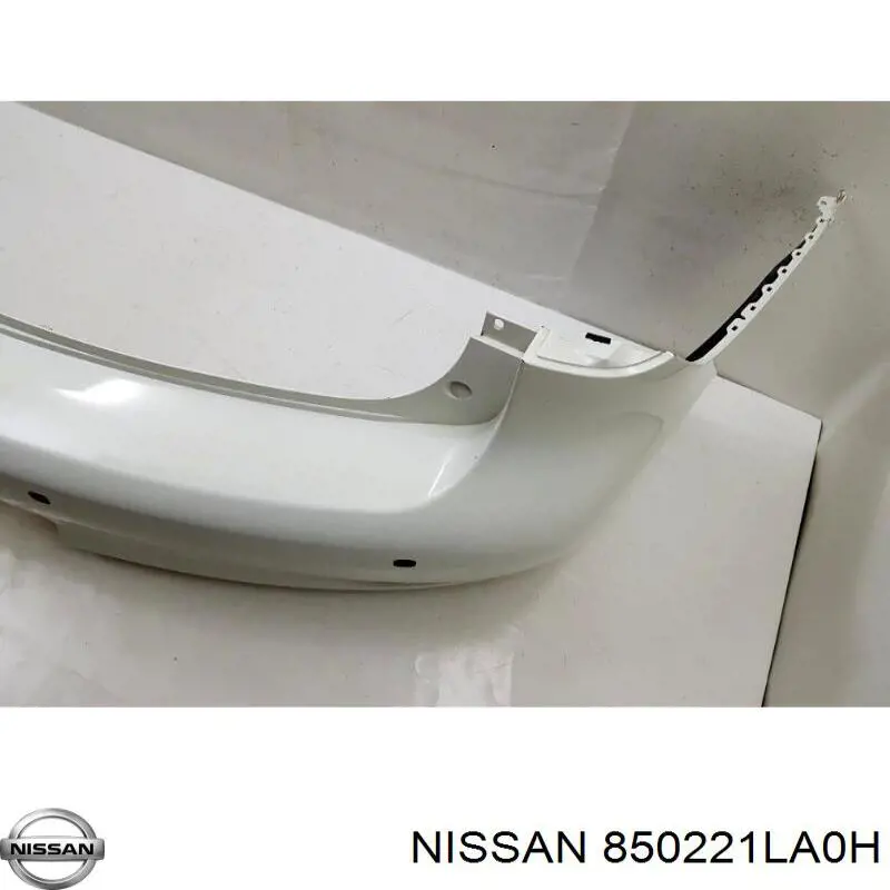 850221LA0H Nissan/Infiniti Буфер (бампер) задній
