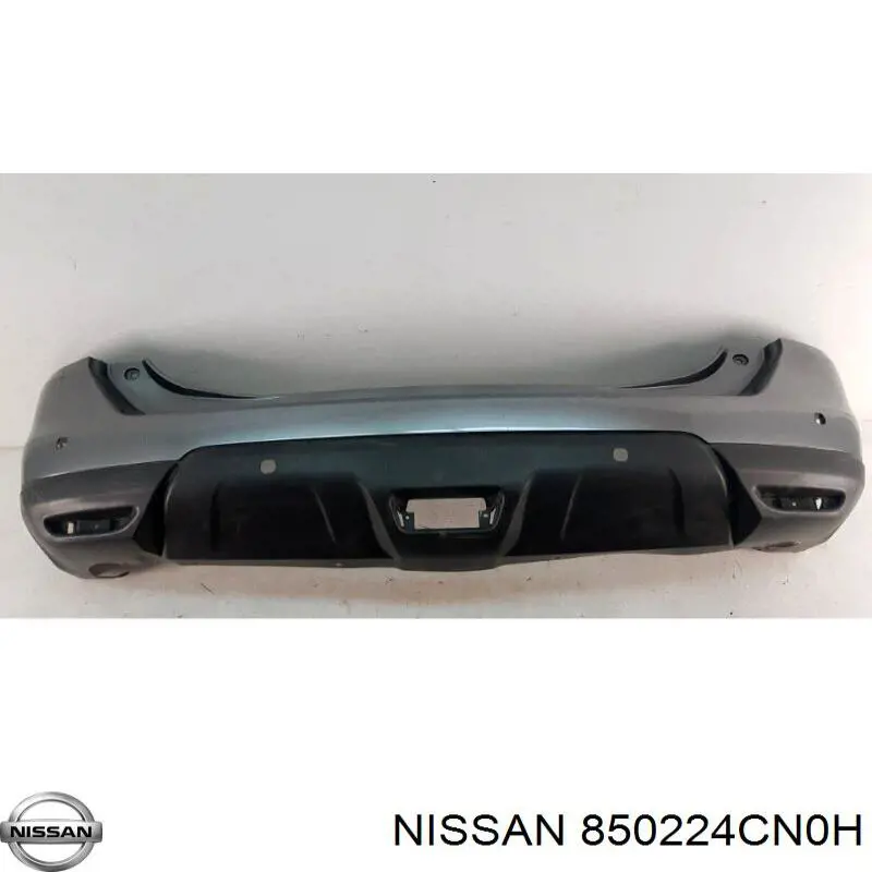 Задній бампер 850224CN0H Nissan/Infiniti