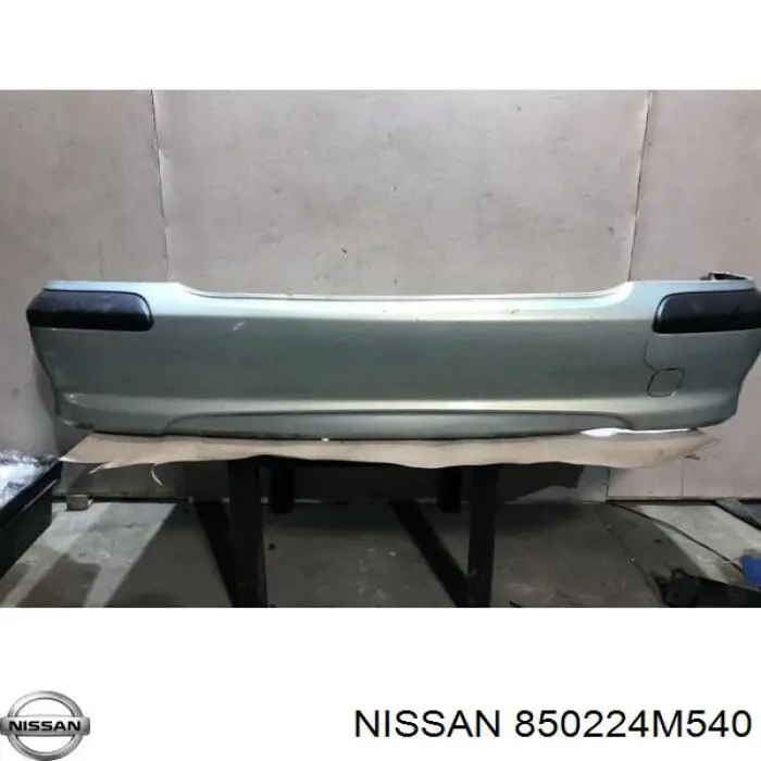 850224M540 Nissan/Infiniti Буфер (бампер) задній