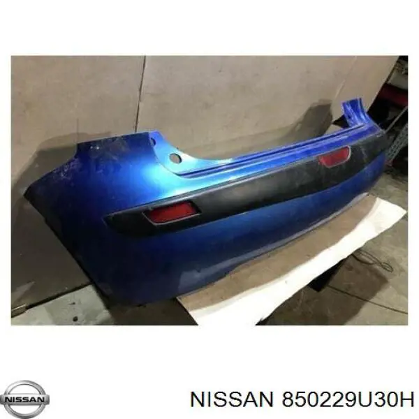  Задній бампер Nissan Note 
