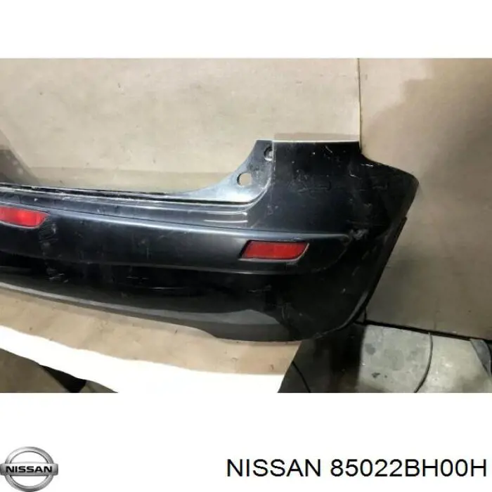 Бампер задній Nissan/Infiniti 85022BH00H