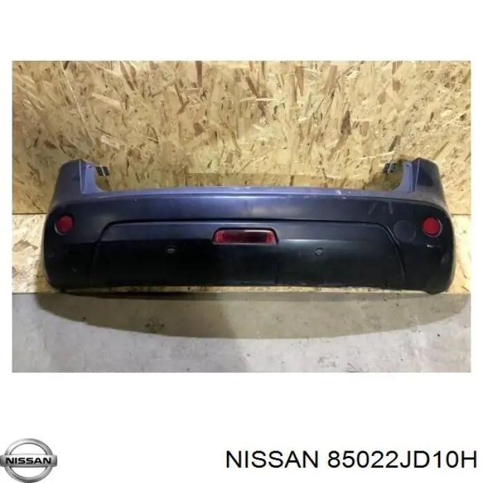 85022JD10H Nissan бампер задній
