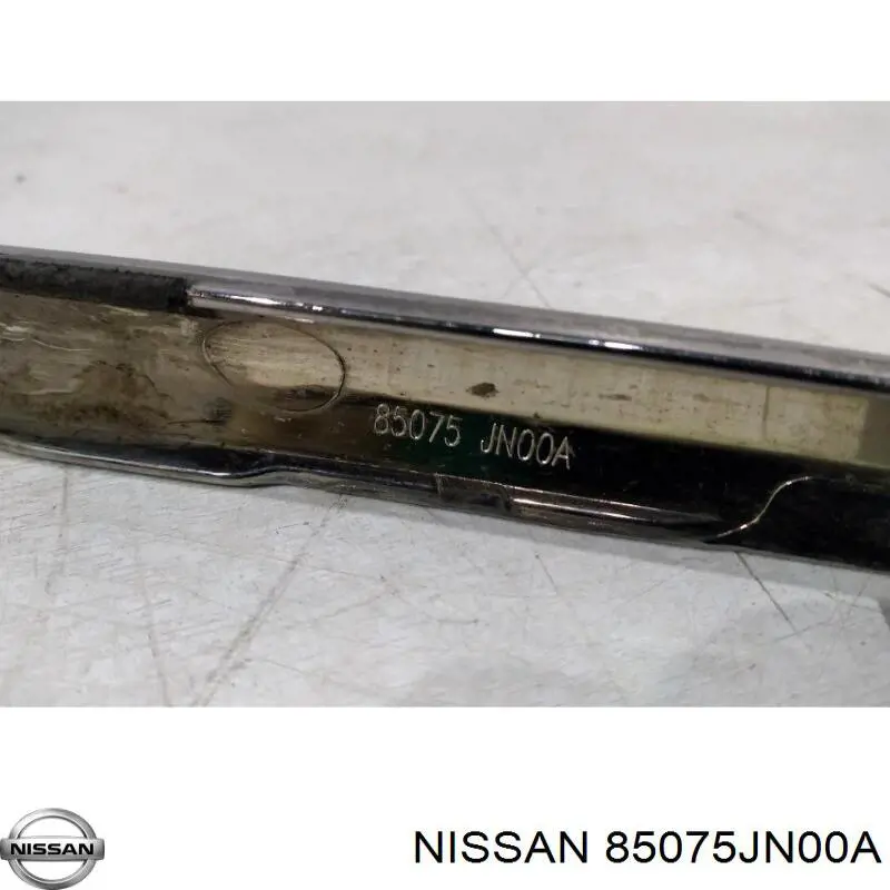 Молдинг заднього бампера, лівий Nissan/Infiniti 85075JN00A ціна, від 50.23 USD