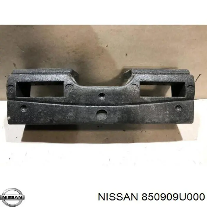 850909U01A Nissan абсорбер (наповнювач бампера заднього)