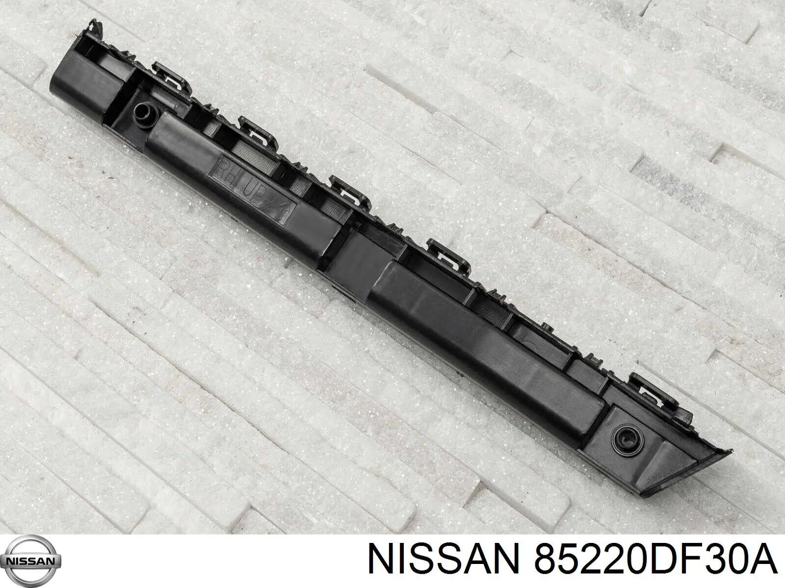 Купити 85220DF30A Nissan/Infiniti 