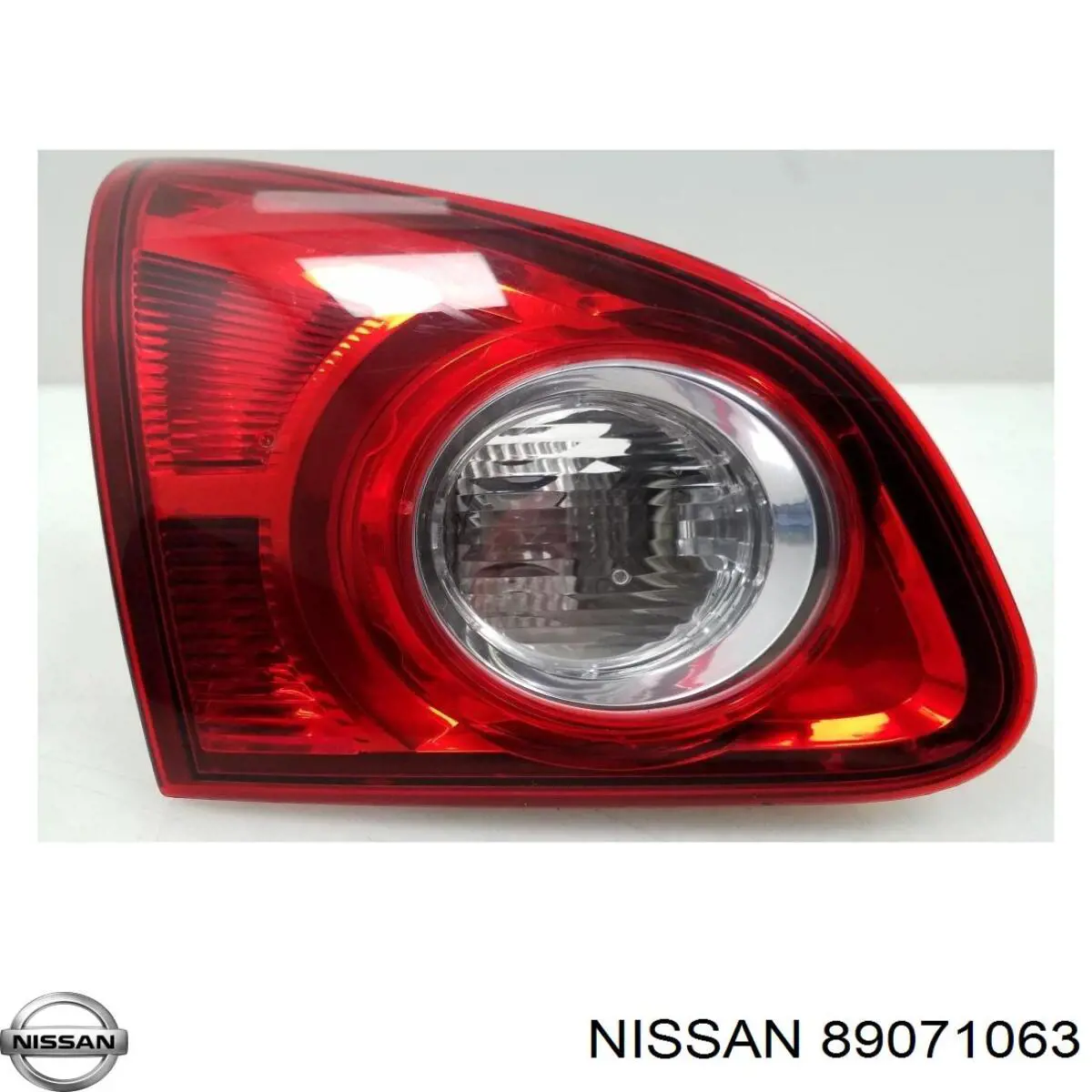 89071063 Nissan/Infiniti Ліхтар задній лівий, внутрішній