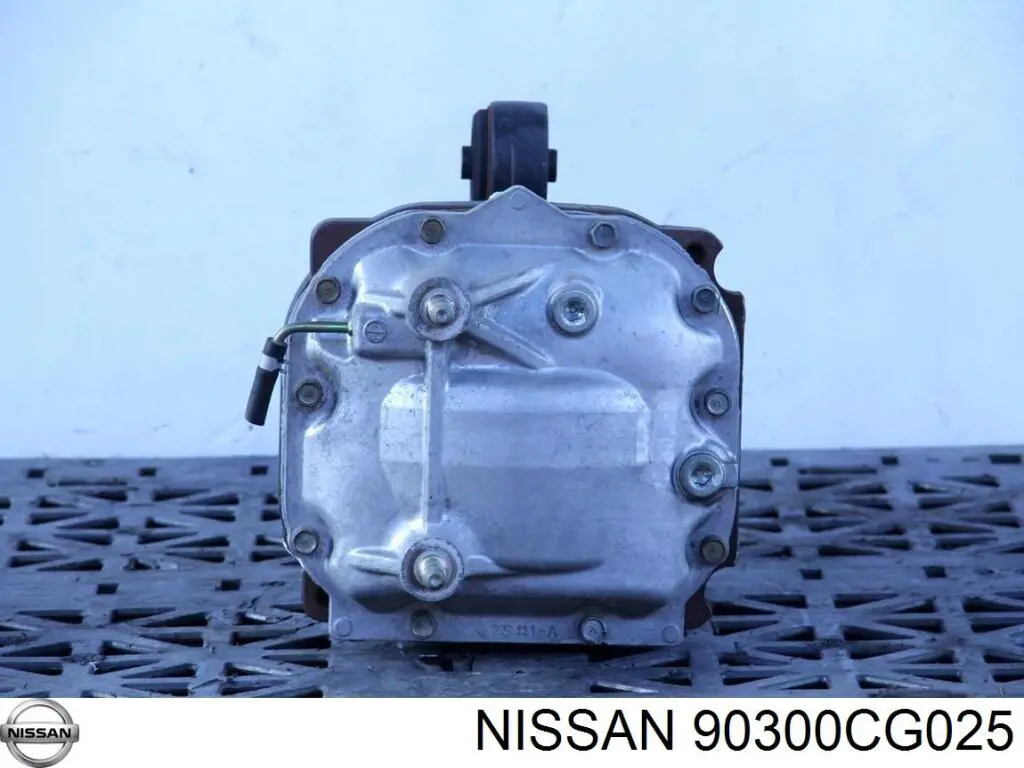 Скло кришки багажника Nissan/Infiniti 90300CG025 ціна, від 118.51 USD