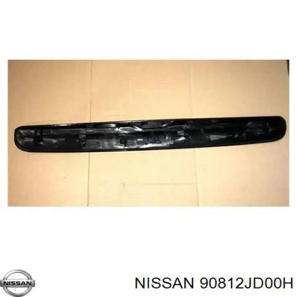 Купити 90812JD00H Nissan/Infiniti Накладка на багажник
