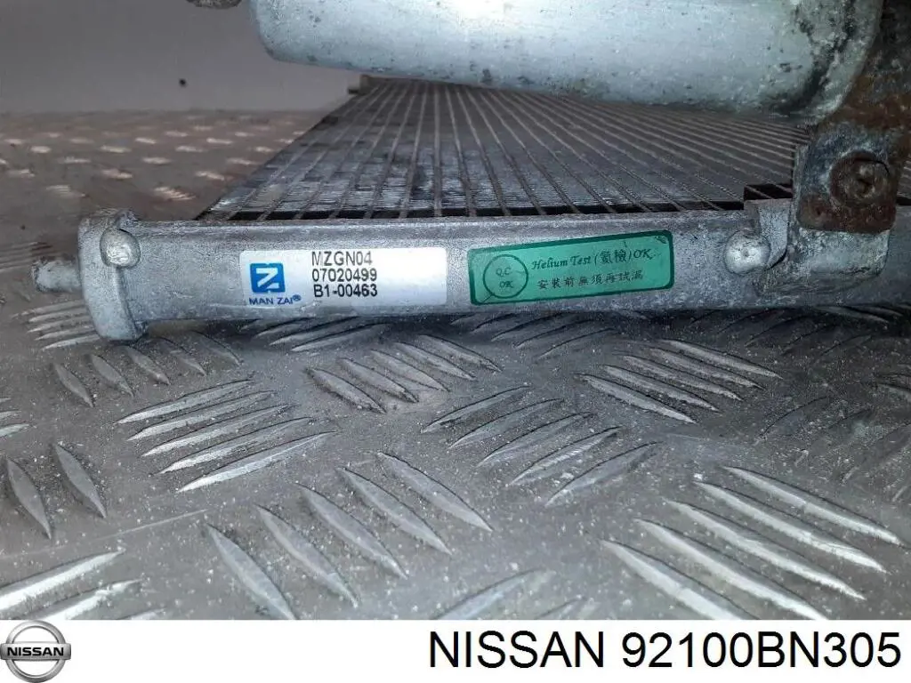 Конденсатор кондиціонера Nissan/Infiniti 92100BN305 ціна, від 62.37 USD