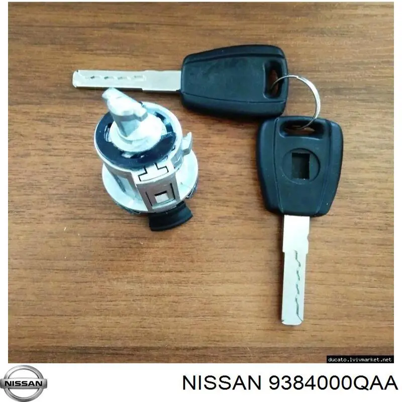 Планка дверей розпашних задньої, нижня 7700353017 Renault (RVI)