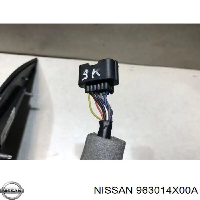 Праве бічне дзеркало Nissan/Infiniti 963014X00A ціна, від 81.91 USD