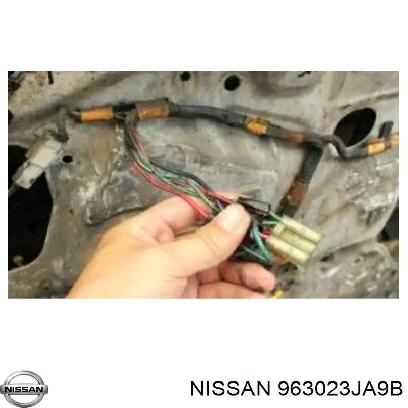 Ліве бічне дзеркало Nissan/Infiniti 963023JA9B ціна, від 207.64 USD