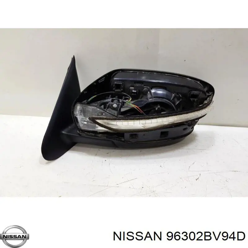 Купити 96302BV94D Nissan/Infiniti Бічне дзеркало заднього виду ліве