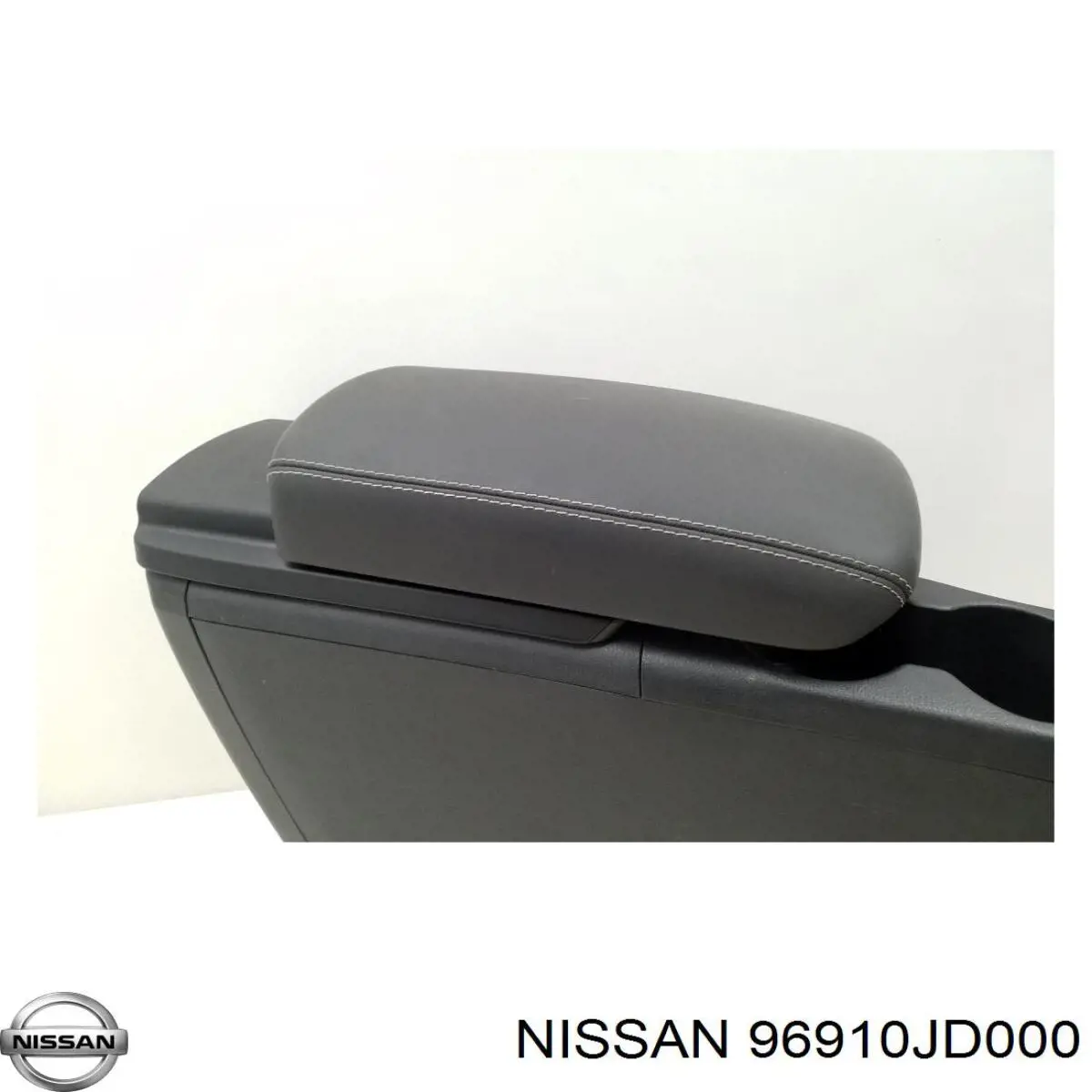 Центральна консоль торпеди Nissan/Infiniti 96910JD000