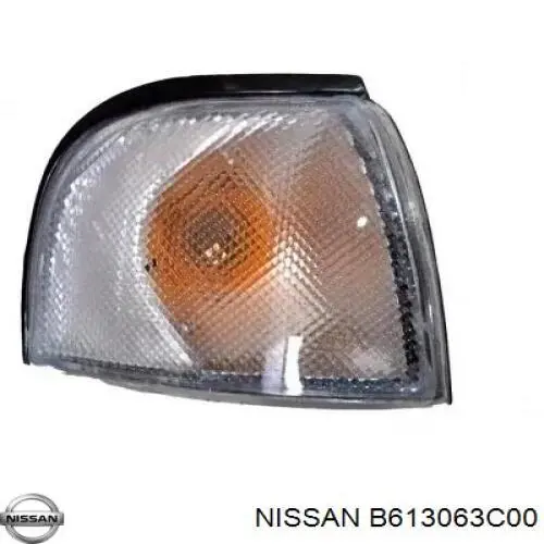 Вказівник повороту правий Nissan Sunny 3 (N14) (Нісан Санні)