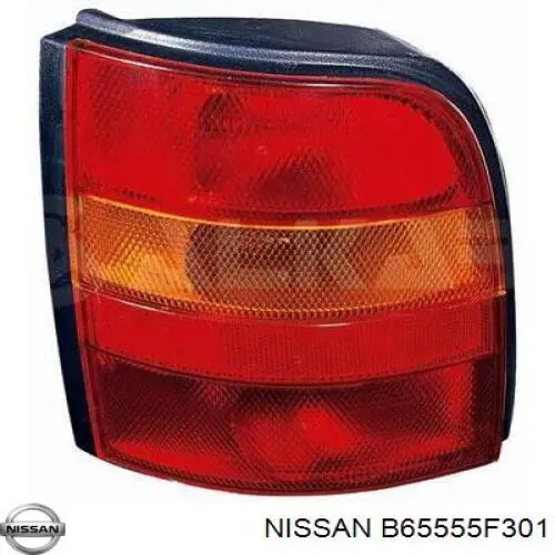Задня ліва фара на Nissan Micra  K11