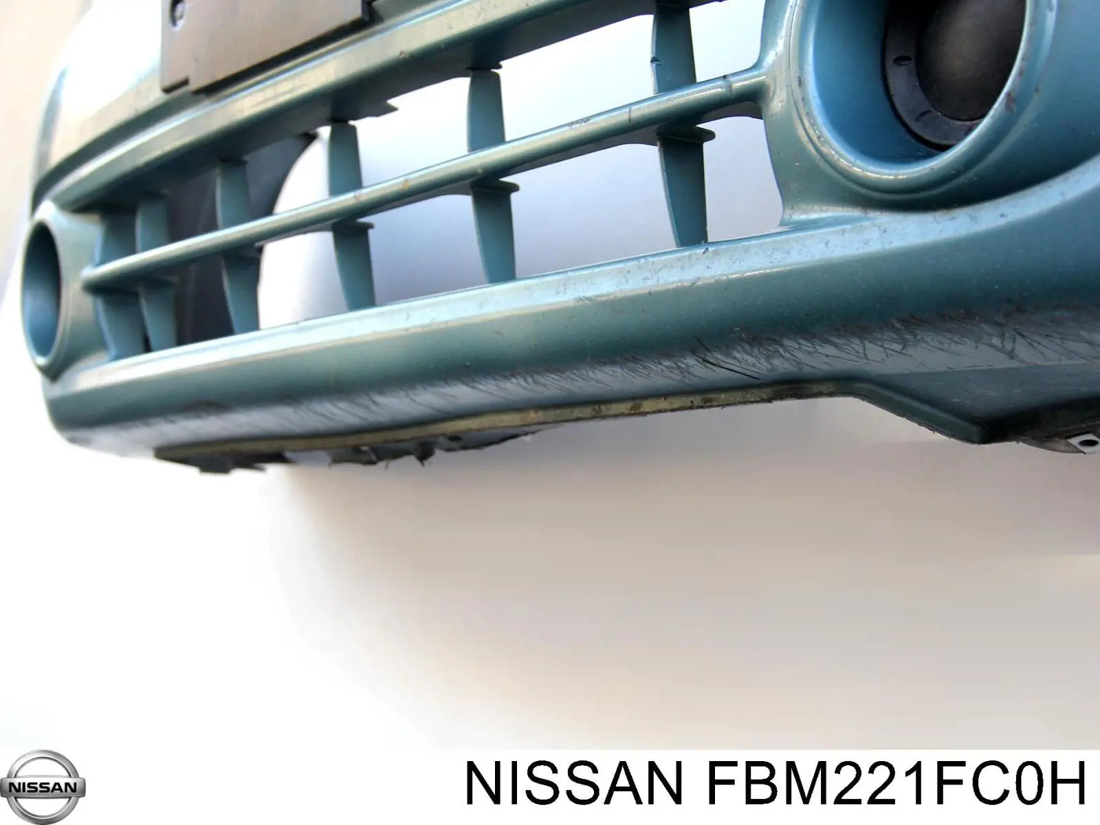 620221FC0H Nissan/Infiniti Бампер передній в зборі
