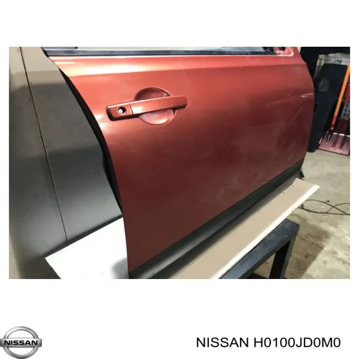 Двері передні, праві на Nissan Qashqai (J10)