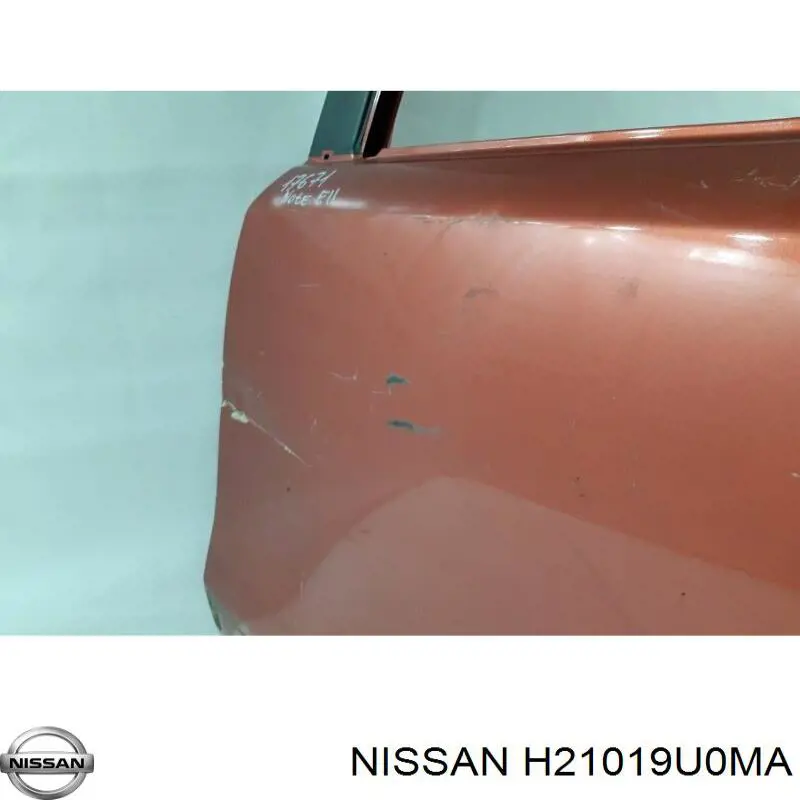 Двері пасажирськи задні ліві на Nissan Note  E11