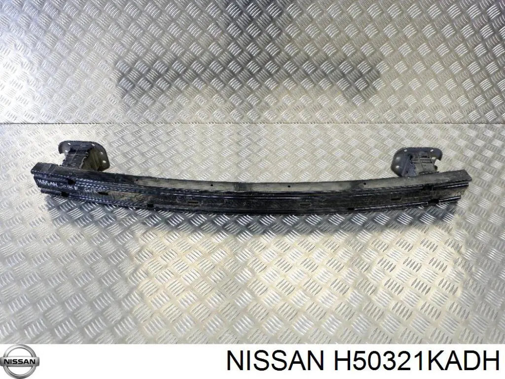 Підсилювач бампера заднього на Nissan Juke (F15E)