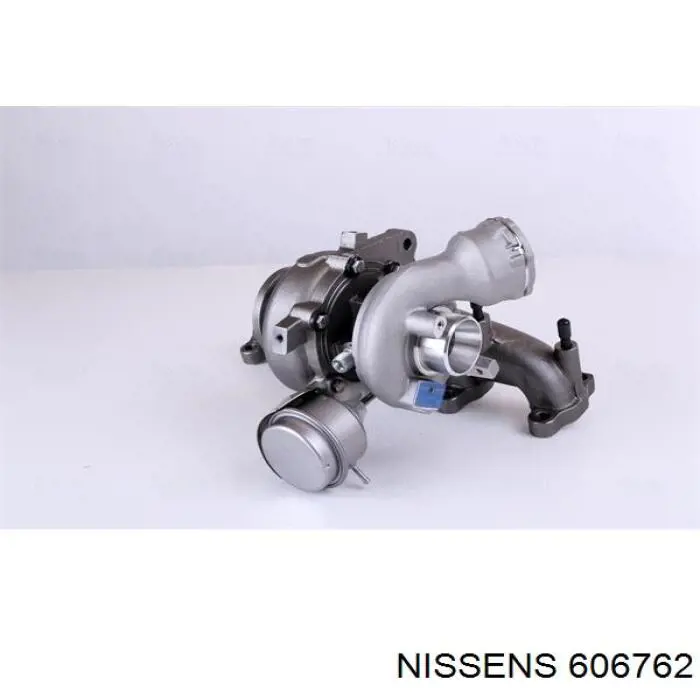 606762 Nissens радіатор охолодження, додатковий