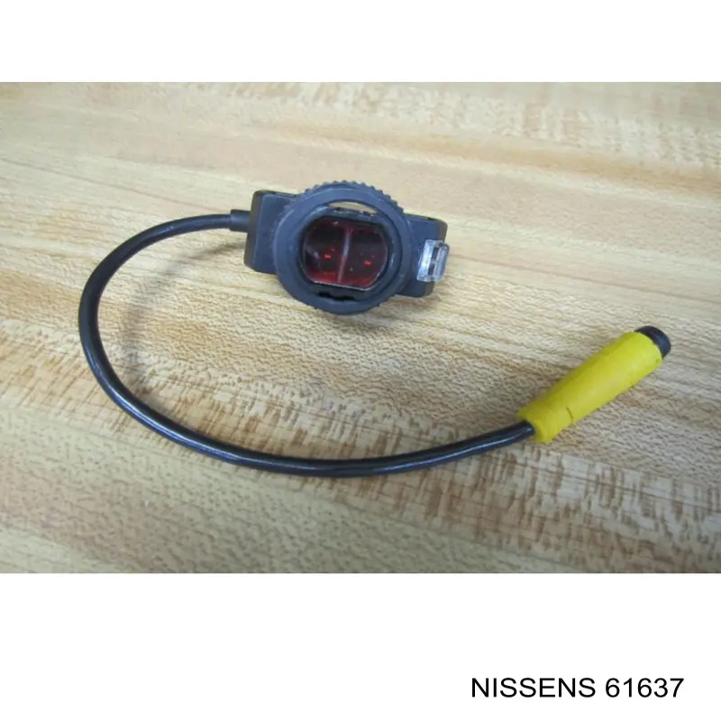 Купити 61637 Nissens Радіатор двигуна