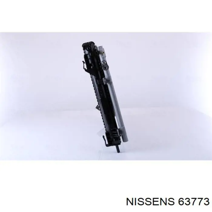 Радіатор основний Nissens 63773 ціна, від 86.70 USD
