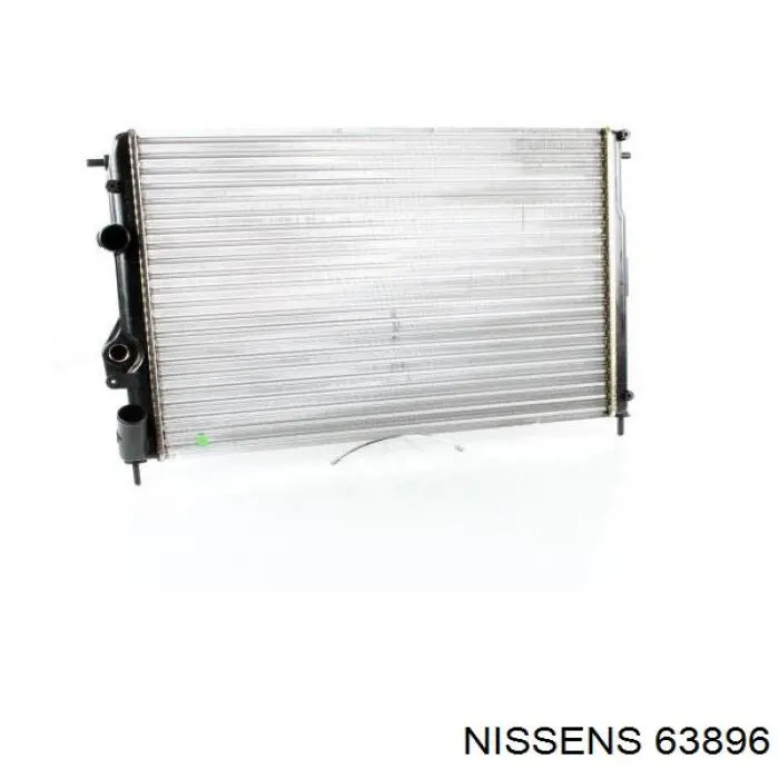 Радіатор основний Nissens 63896 ціна, від 49.41 USD