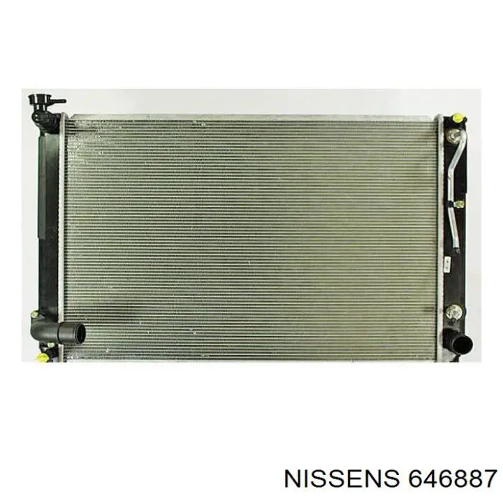 646887 Nissens Радіатор охолодження двигуна