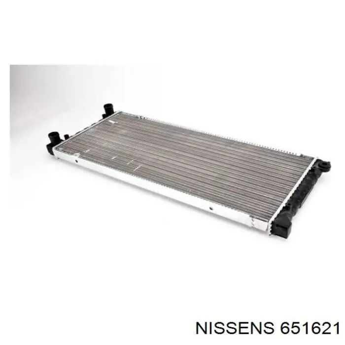 651621 Nissens радіатор охолодження двигуна